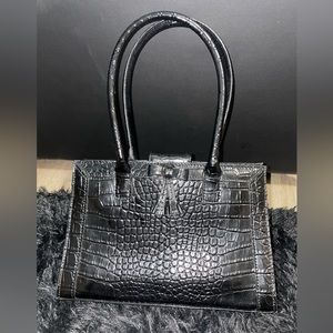 Little Black Purse 👜